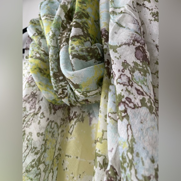 TILO Scarves Perfect Neutral Pallette 💚 NEW and 100% Modal. - Picture 9 of 9